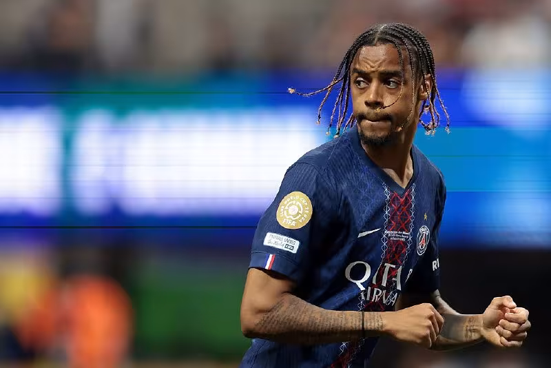 Liverpul Bredli Barkolya transferi bo'yicha muzokaralarni boshladi