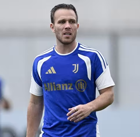 Artur Melo «Yuventus»dan ketmaydi