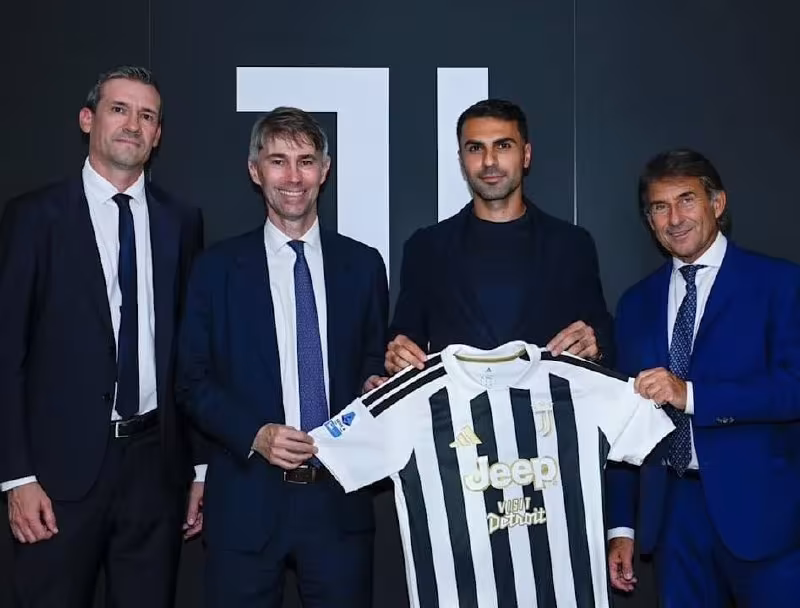 Zeki Chelik «Roma» bilan xayrlashib, «Yuventus»ga o'tdi