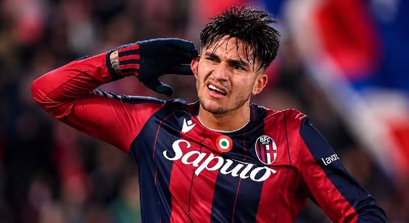 Roma Santyago Kastroni o'z safiga qo'shib olmoqchi