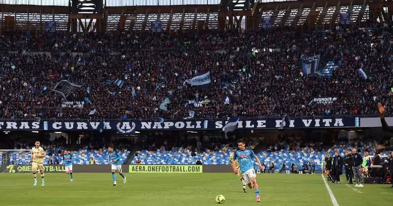 Napoli ultraslarining bannerlari taqiqlanmaydi
