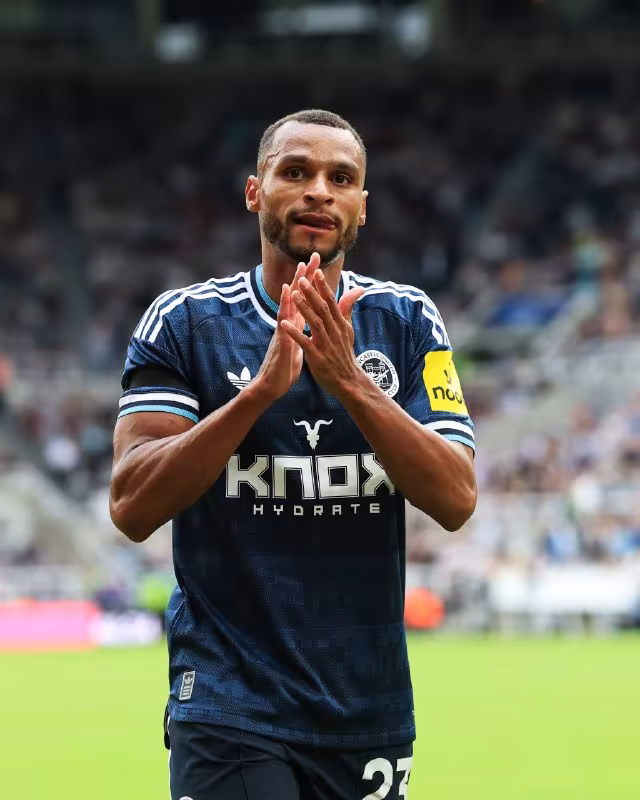Nottingham Forest Jeykob Myorfini o'z safiga qo'shib olmoqchi
