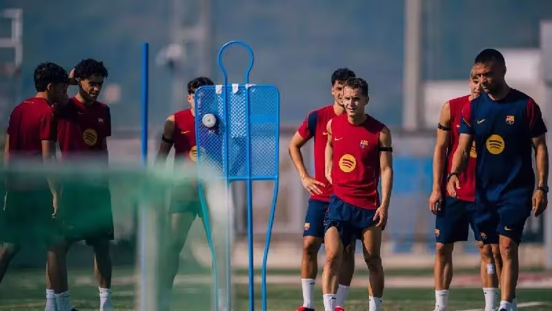 Barselona bir guruh yosh futbolchilar bilan xayrlashishi mumkin
