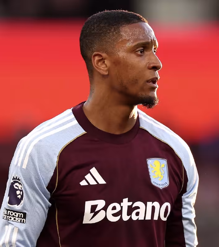 Arsenal Ezri Konsa transferi ustida ishlamoqda