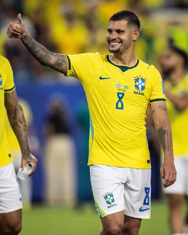 Arsenal Bruno Gimaraish uchun 80 million funtdan ortiq mablag' sarflamoqchi