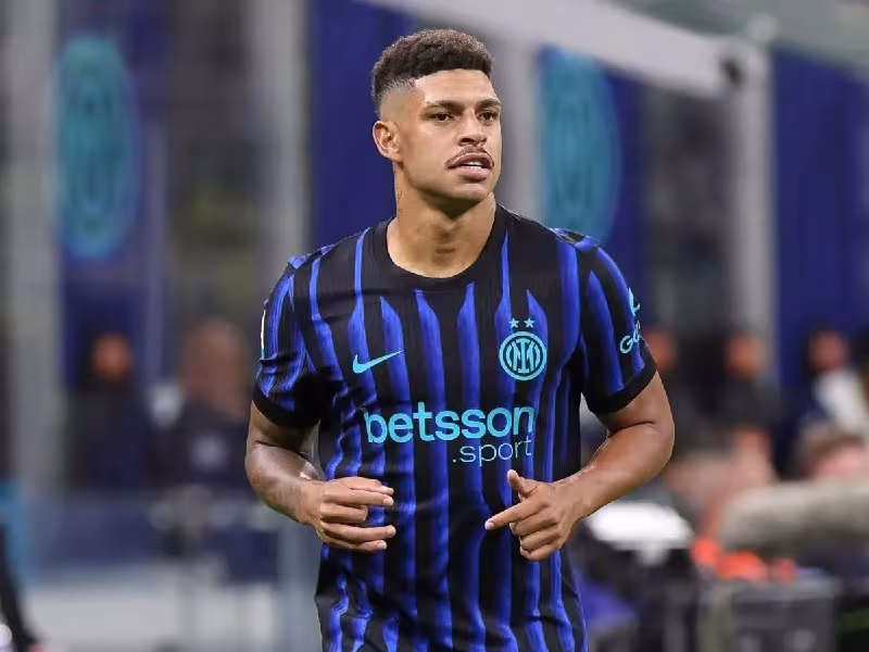 Roma va Inter Luis Enrike transferi bo'yicha kelishuvga erishdi