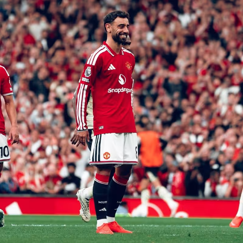 Manchester United Brunu Fernandes bilan yangi shartnoma bo'yicha muzokaralarni boshladi