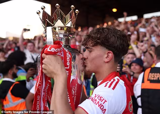 Arsenal Maks Dauman uchun yangi mavsumda cheklovlarni olib tashlamoqchi