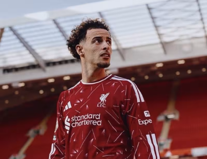 Kurtis Jons "Liverpul"ning o'rtoqlik uchrashuvini o'tkazib yuboradi