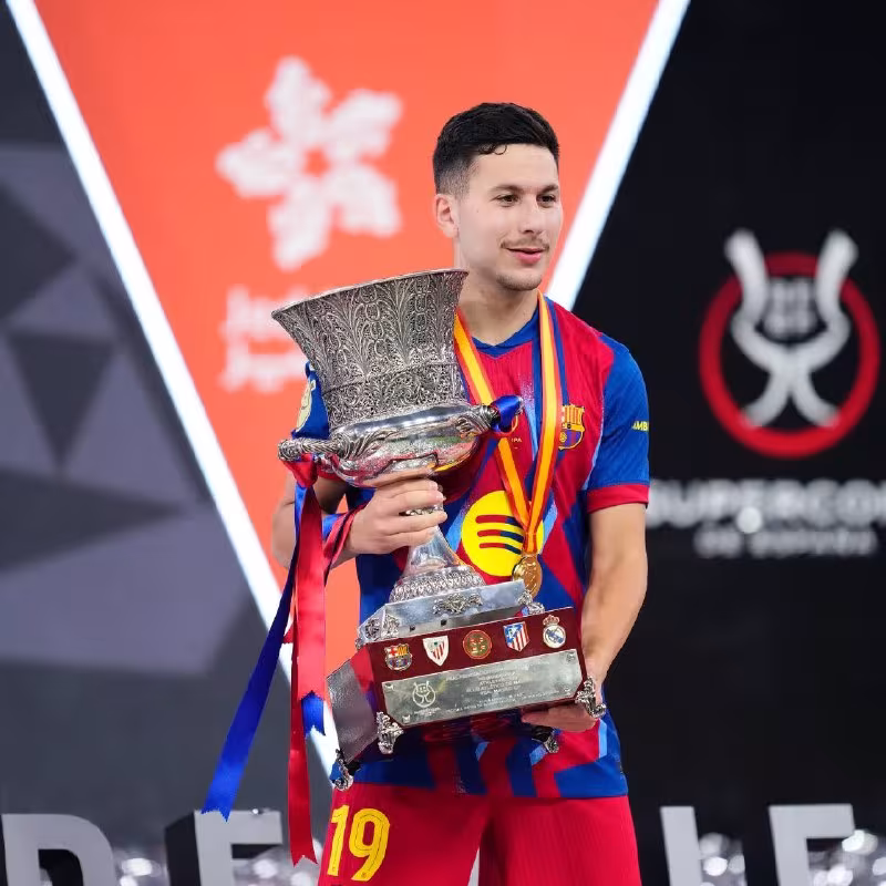 Fabrisio Romano: Runi Bargji transfer oynasi yopilguniga qadar jamoadan ketishi mumkin