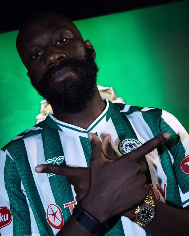Artur Masuaku «Konyaspor» futbolchisiga aylandi