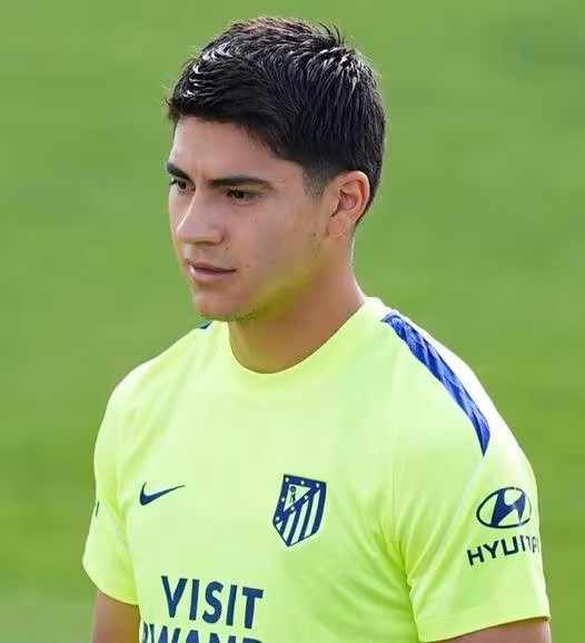 Obed Vargas va Karlos Martin Sevilya nishonida