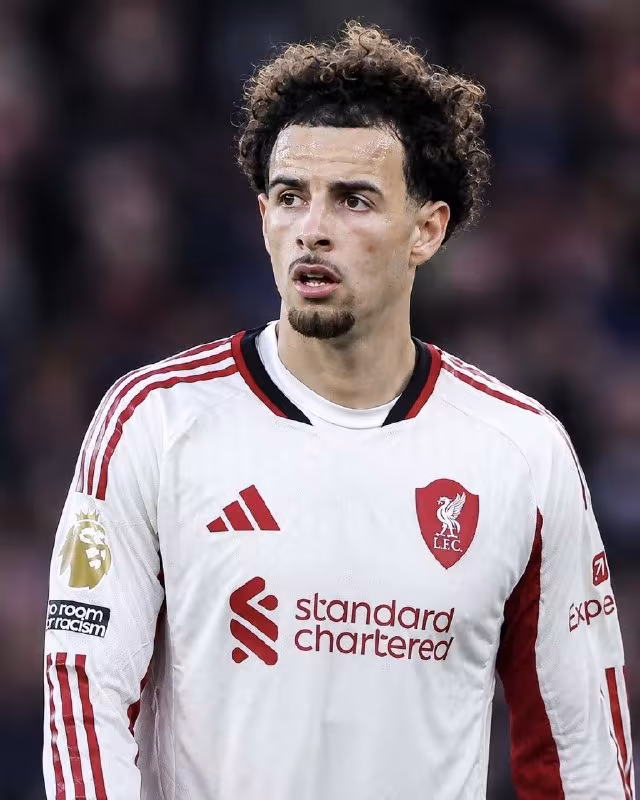 Inter Curtis Jones transferi borasida kutish holatida