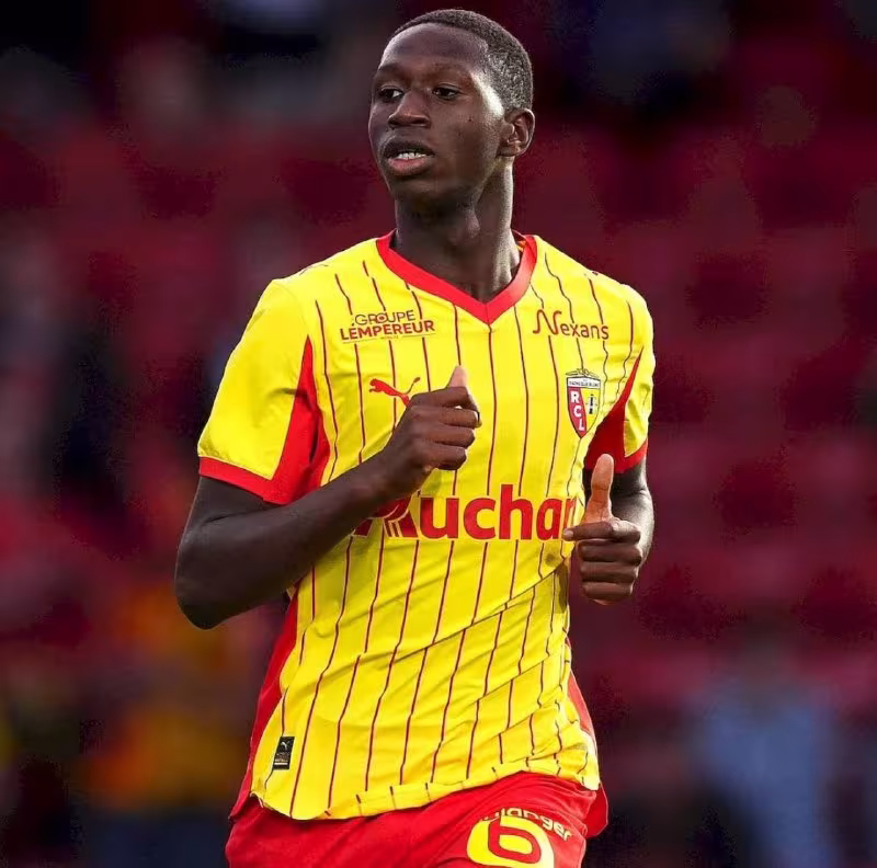 L'Equipe: «Lans» Fofana uchun 8 million yevro talab qilmoqda