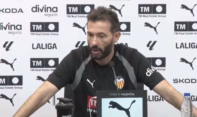 Karlos Korberan: "Tizim bir futbolchiga bog'liq bo'lmasligi kerak"