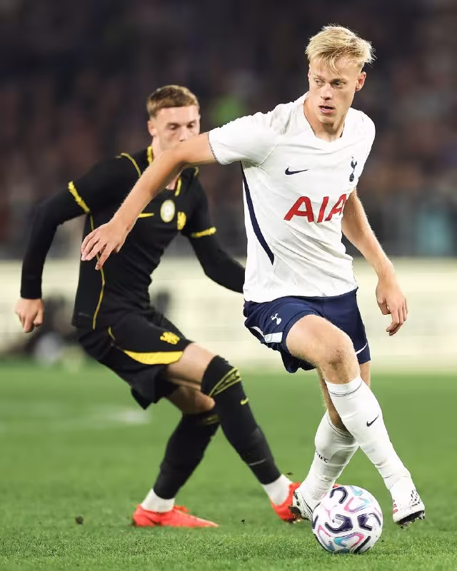 Yan Paul van Xekke: "Tottenxem cho'qqiga qaytishi kerak"