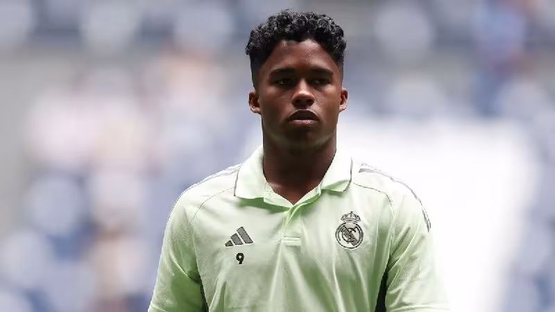 Real Madrid Endrikni ijaraga bermoqchi emas