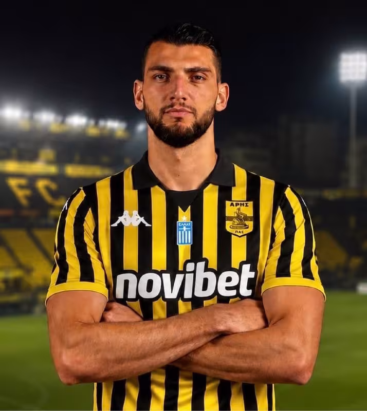 Rafa Mir «Aris» futbolchisiga aylandi