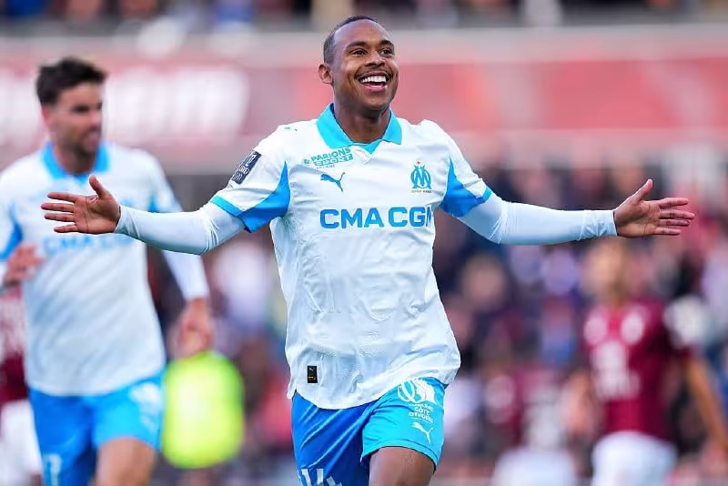Sanderlend transfer bozorida faol