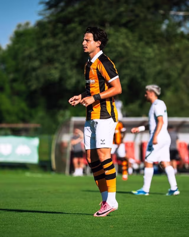 Enis Destan "Konyaspor"ga o'tdi