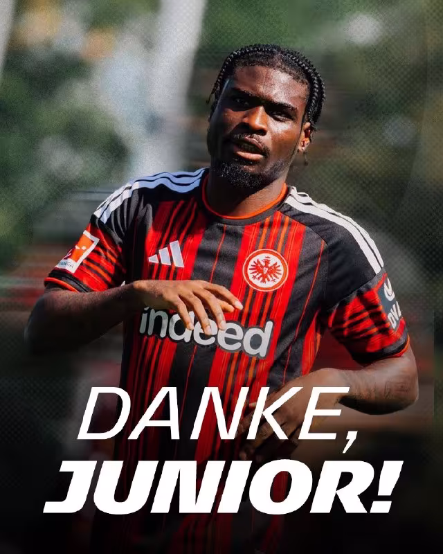 Erik Junior Dina Ebimbe «Shalke» futbolchisiga aylandi
