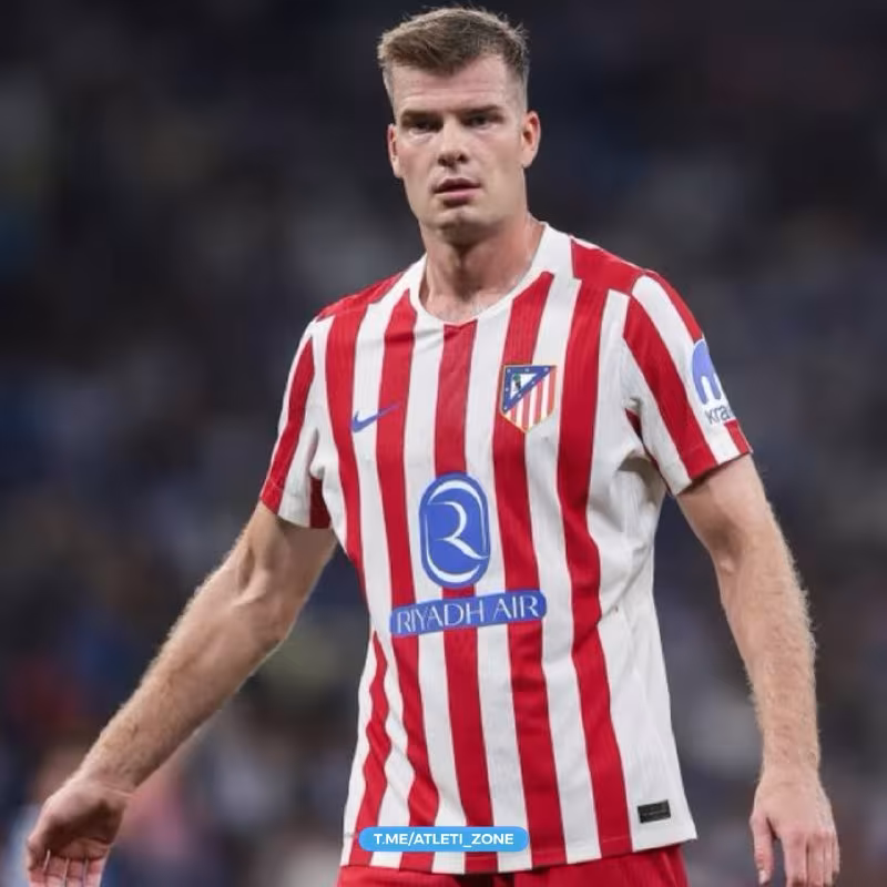 Manchester United Serlotni ko'rib chiqmoqda