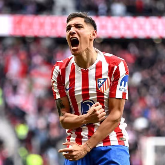 Roma Nahuel Molina uchun taklif bilan chiqdi