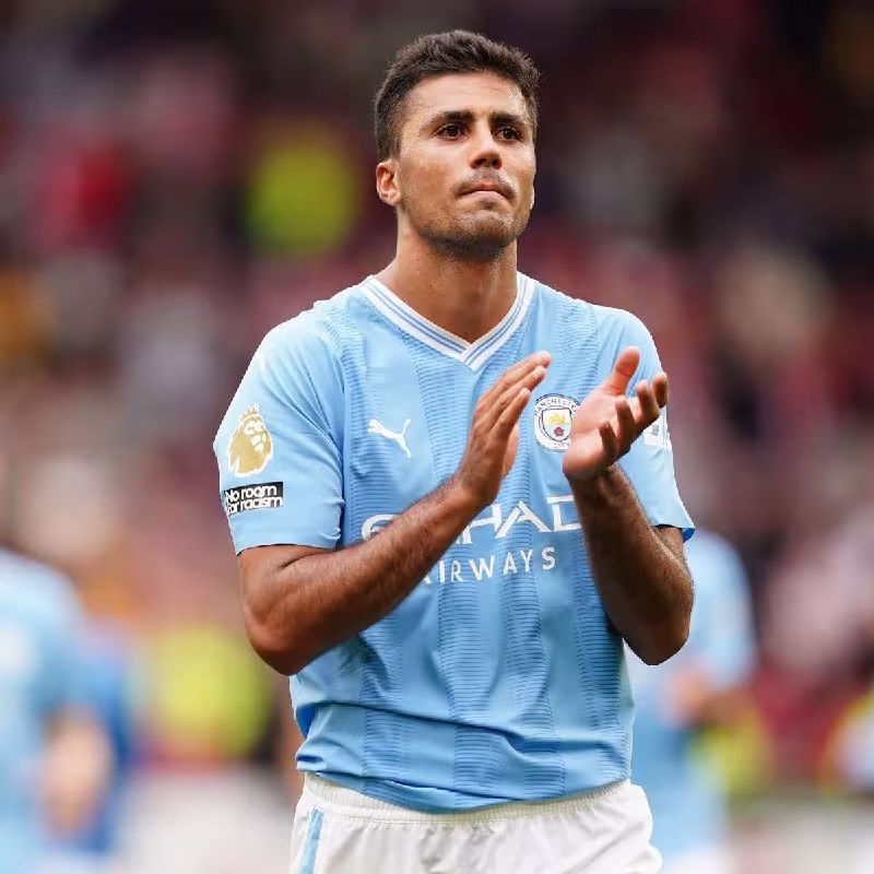 «Manchester City» Rodri uchun «Barcelona»dan tushgan ilk taklifni rad etdi