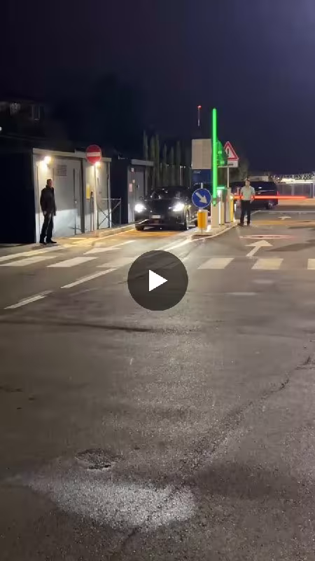 Kertis Jons Milanga yetib keldi