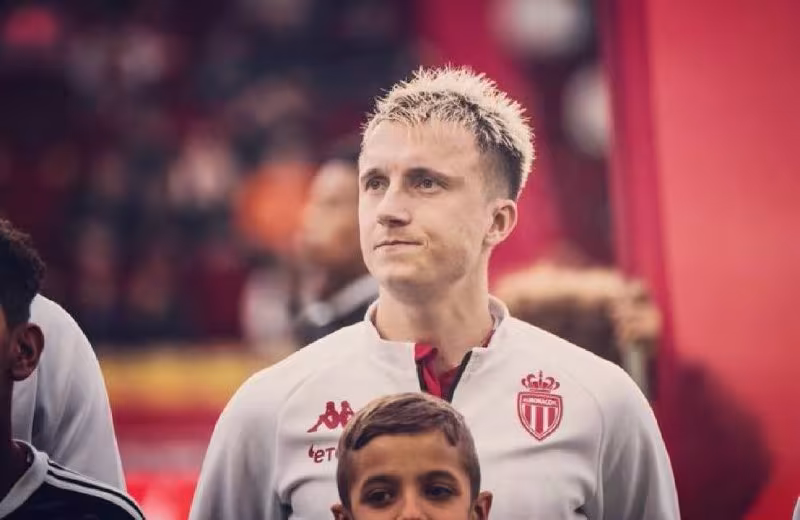Aleksandr Golovin agenti boshqa klublar bilan muzokaralar olib borilayotganini tasdiqladi