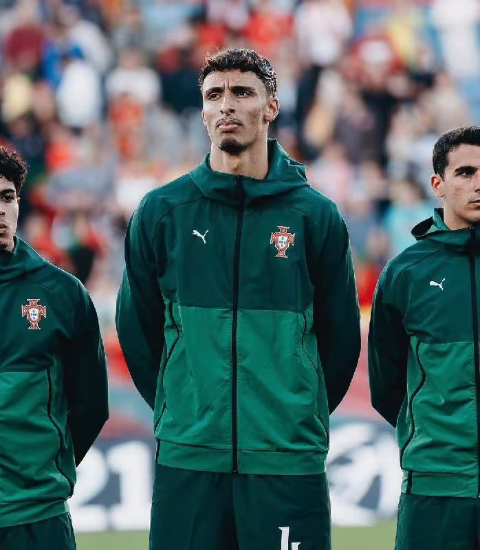Jorje Mendesh «Milan»ga yangi himoyachini taklif qildi