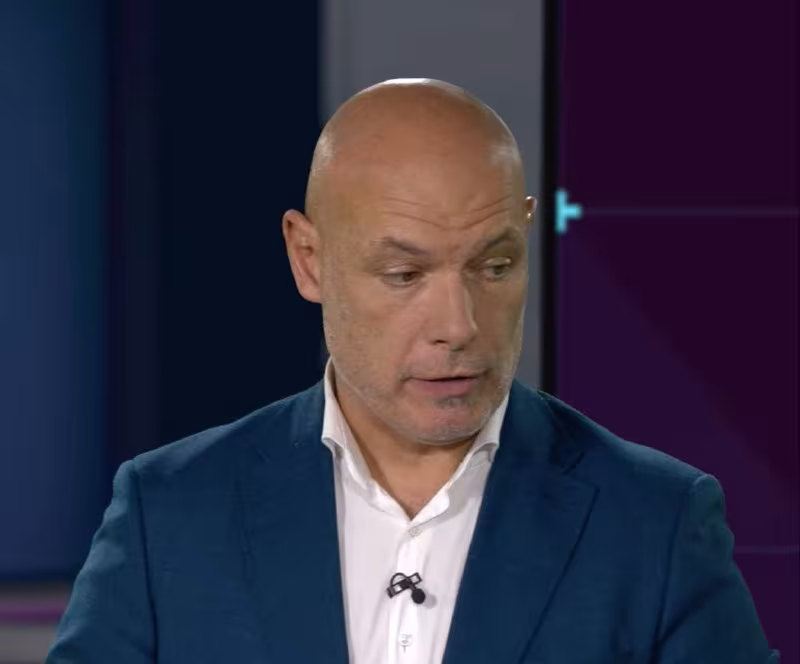 Govard Uebb Xolandning goli borasida VAR qarorini tanqid qildi