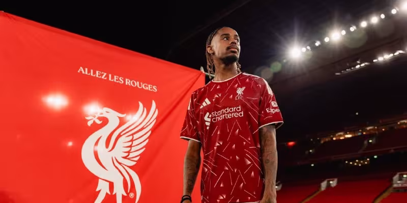 Liverpool transfer oynasi yakunlari: klub ichidagi qarashlar