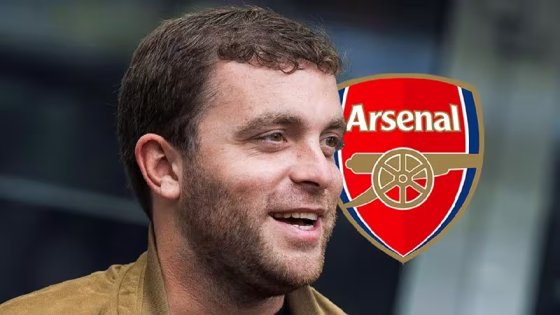 Arsenal 2027-yil yozida o'ng qanot himoyachisini sotib olishi mumkin