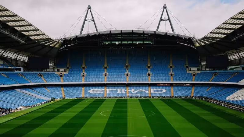 APL "Manchester Siti"ni moliyaviy qoidalarni buzganlikda aybdor deb topdi