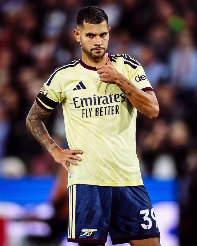 Arsenal mashg'ulotlarida kimlar ishtirok etdi?