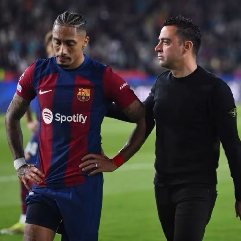 Xavi Rafinyani sotmoqchi bo'lgan