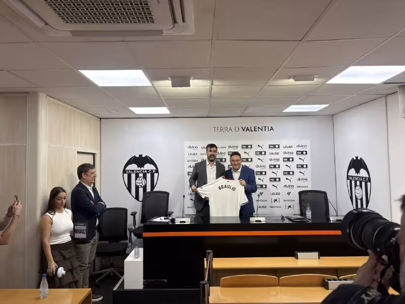 Braulio Vaskes «Valensiya» sport direktori sifatida tanishtirildi