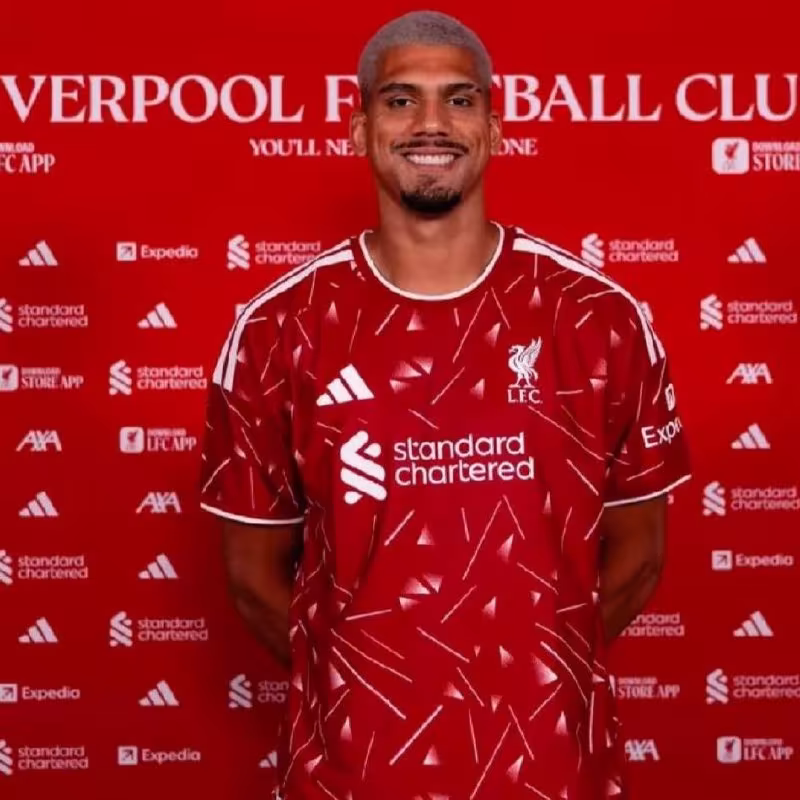 Diario Sport: «Liverpul» Ronald Arauxoni sotib olish imkoniyatiga ega