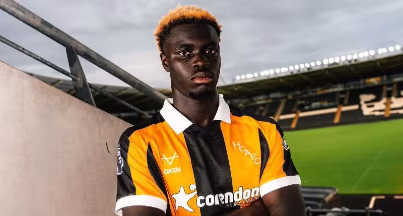 Hull City yangi futbolchisi Robinyo Vazni qo'llab-quvvatladi