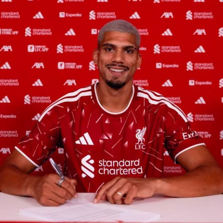 Mundo Deportivo: «Liverpul» Ronald Arauxoni o'z safiga qo'shib olmoqchi
