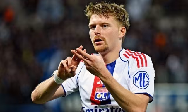 Pavel Shults jarohat bilan o'ynamoqda
