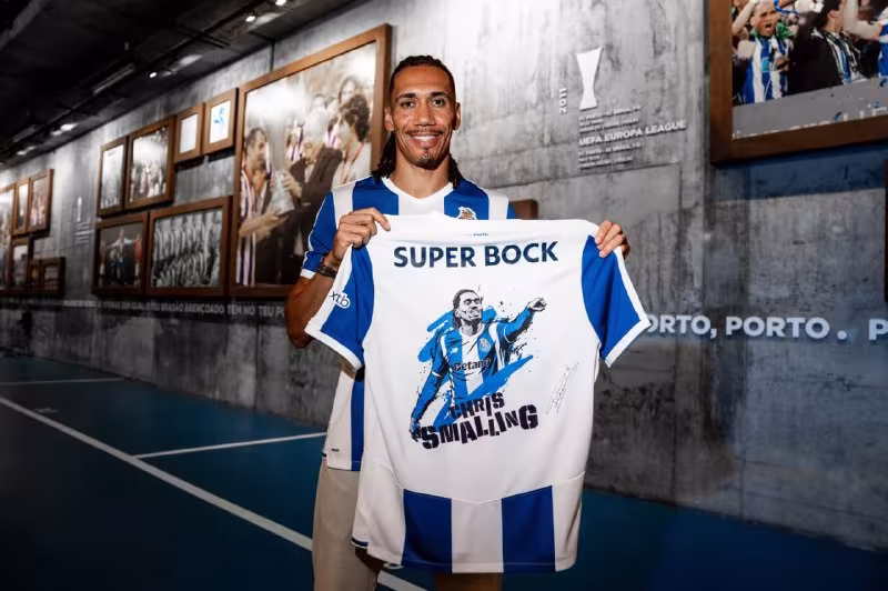 Kris Smolling «Portu» futbolchisiga aylandi