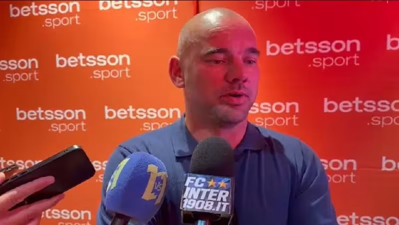 Uesli Sneyder: «Inter» 2010-yilgi jamoa kabi bo'la olmaydi