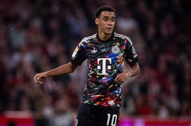 Jamal Musiala: «Oltin to'p» uchun Harry Kane va Michael Olise o'rtasida tanlov qilish qiyin