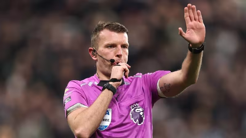Tottenham va Aston Villa o'yinini Sem Barrott boshqaradi
