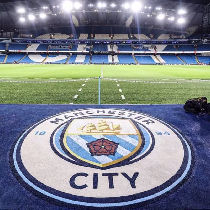 Buyuk Britaniya Bosh vaziri "Manchester Siti" egalari haqida fikr bildirdi