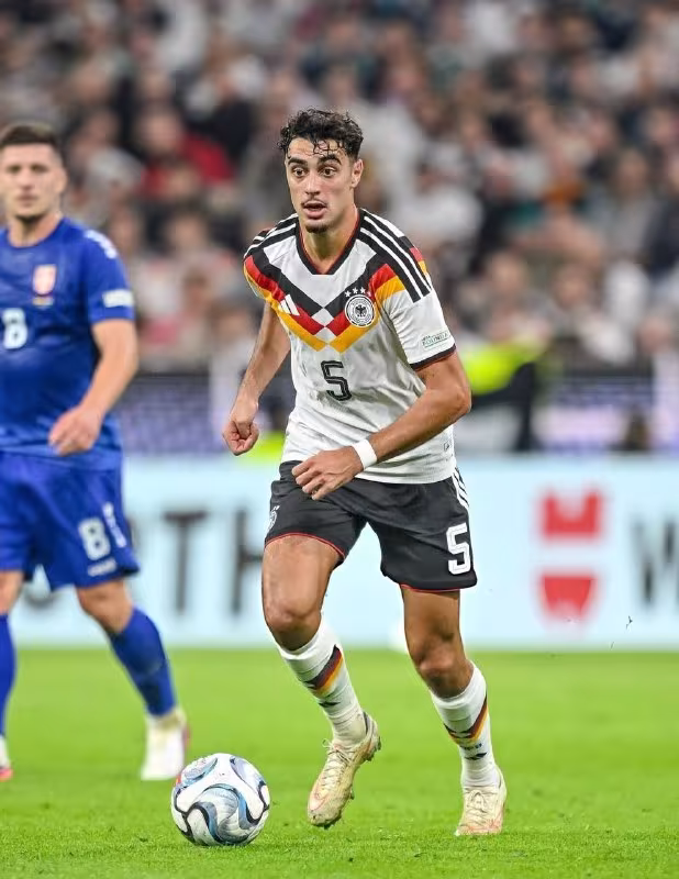 Yurgen Klopp Aleks Pavlovichning o'yiniga yuqori baho berdi