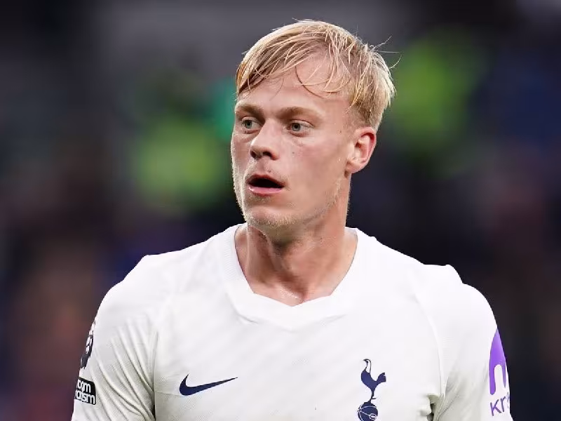 Yan Paul van Xekke Niderlandlar terma jamoasi safini tark etdi