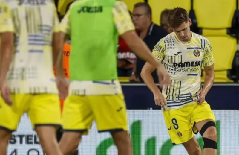 Villarreal mashg'ulotlari: Xuan Foyt safga qaytdi, Santi Komesanya esa tiklanishda
